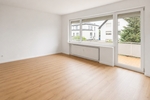Maintal-Bischofsheim: Renovierte 2-Zimmer Wohnung mit großem Balkon und Garage - Etagenwohnung Maintal | Angebot:27053489